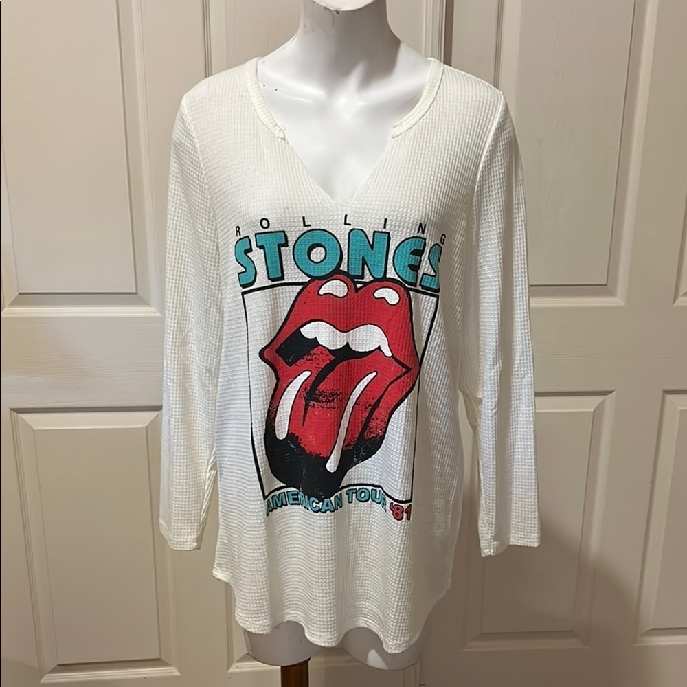The Rolling Stone Long SleeveWaffle Tee. Size 1/1x. L/S